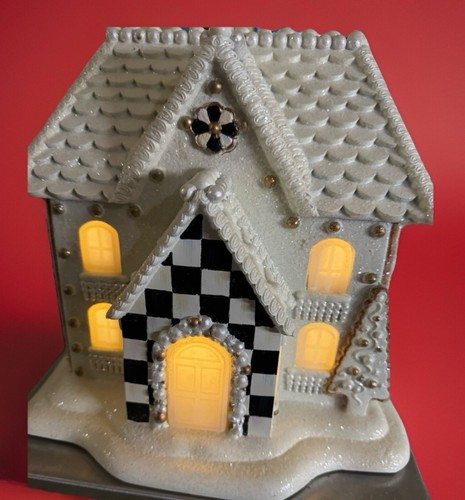 MACKENZIE CHILDS Gingerbread Illuminated House Holiday- Retired - Picture 2 of 7