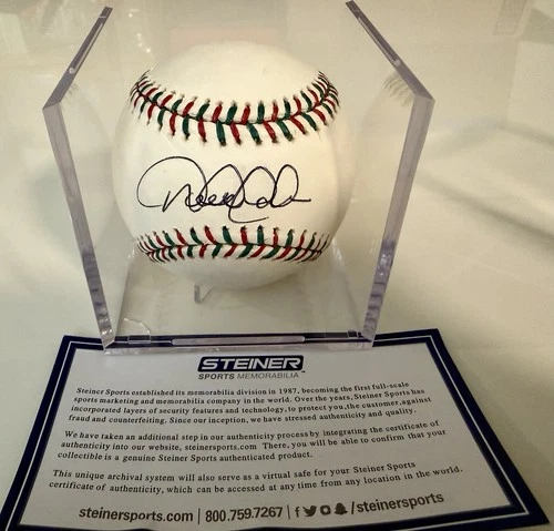 Derek Jeter New York Yankees Autograph Signed Rawlings OMLB Baseball Steiner COA