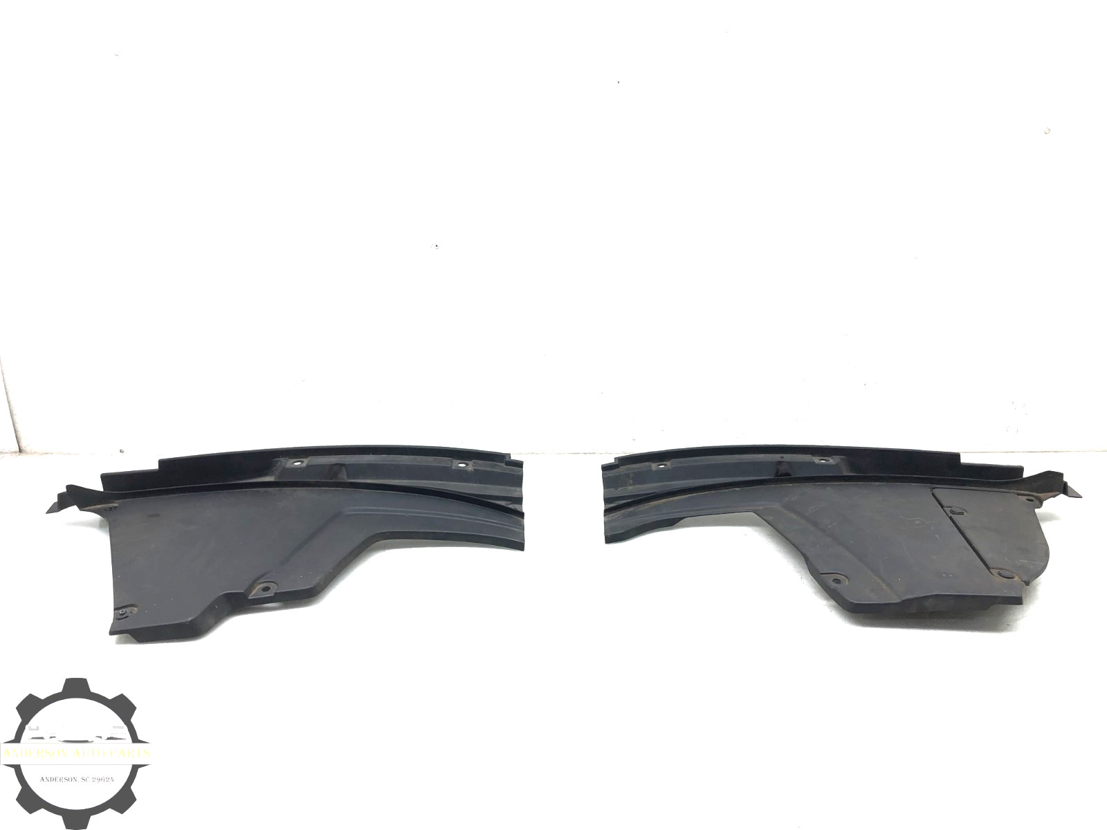 Maserati Levante 2017-2024 Front Right Trim panel