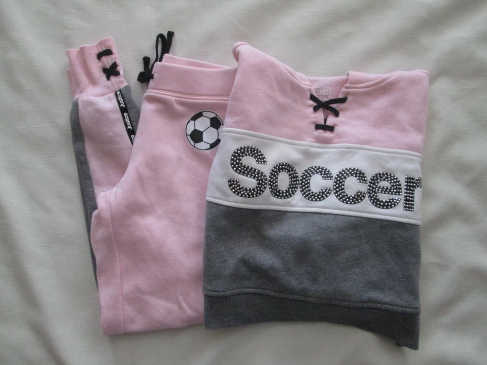 SUDADERA RECORTADA DE FÚTBOL JUSTICE ACTIVE SUDADERA CON CAPUCHA Y PANTALÓN JOGGER CONJUNTO ROSA GRIS 8 Foto 2 de 4