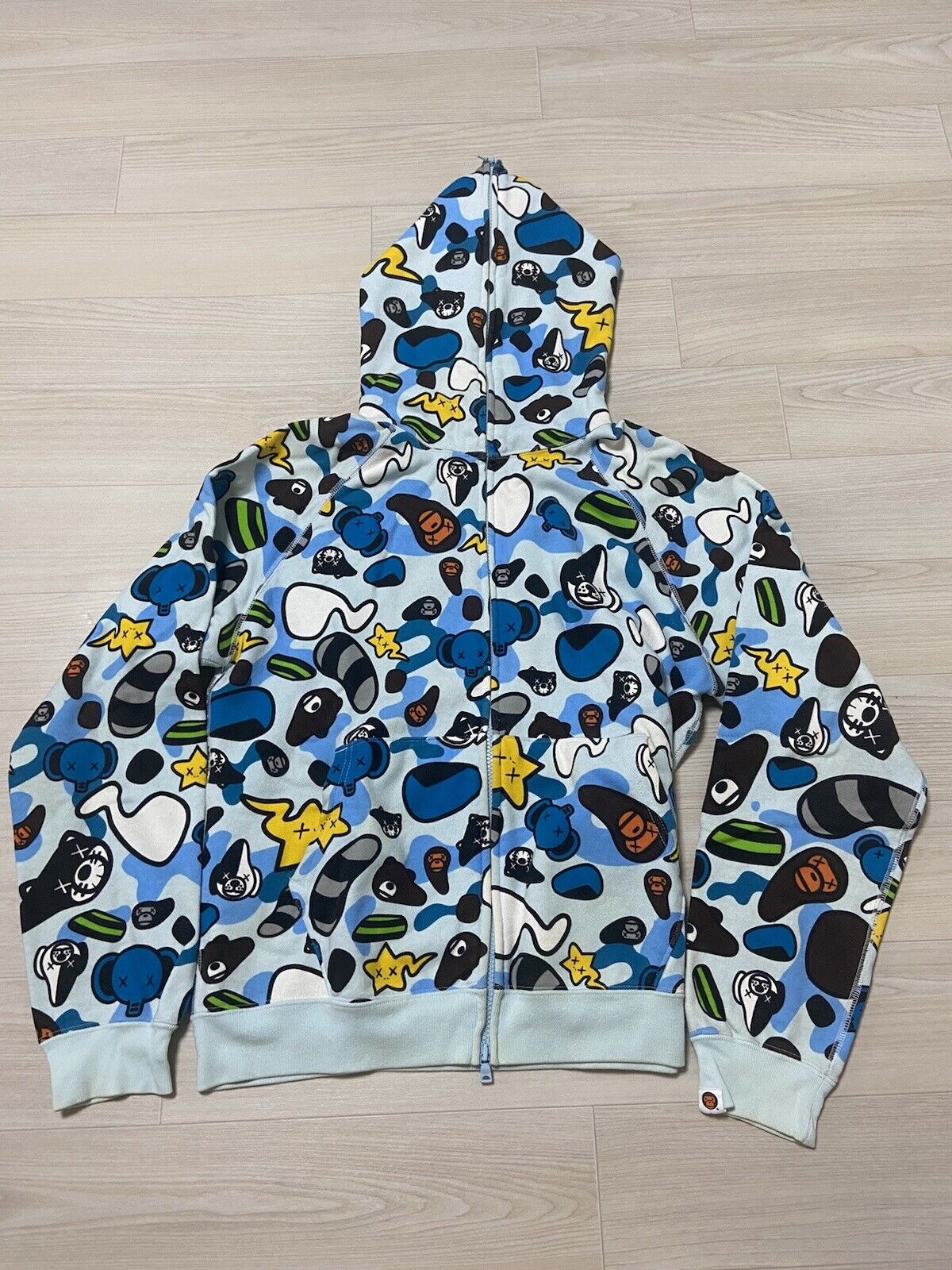 BAPE KAWS | kensysgas.com