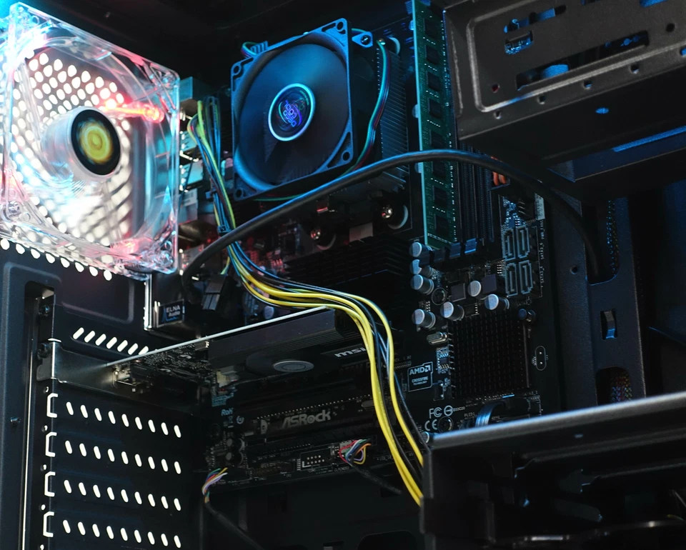 PC para jogos iBUYPOWER VERSA071A FX-6300 8GB 240GB SSD GT 1030 2GB Windows 10 - Imagem 3 de 4