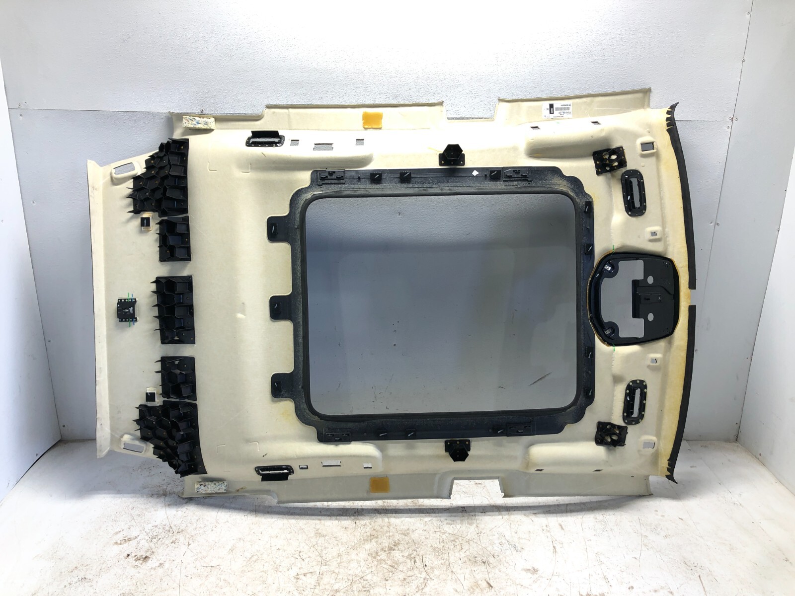 2017-2020 MASERATI LEVANTE INTERIOR ROOF HEADLINER TRIM COVER PANEL OEM.
