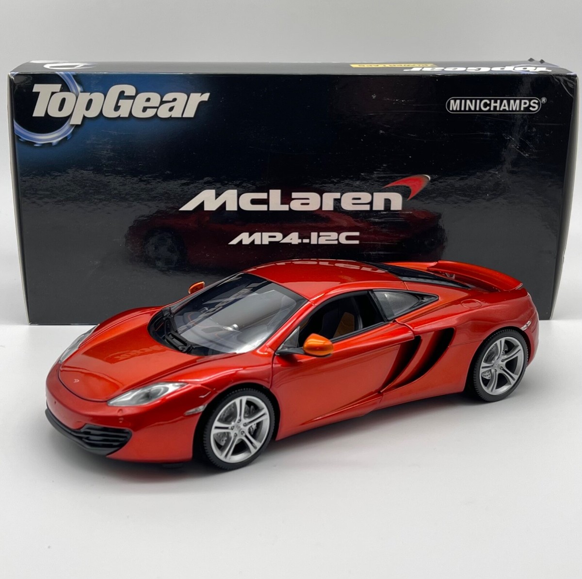 Minichamps McLaren MP4 - 12C Top Gear Sportwagen orange Minichamps McLaren MP4 - 12C Top Gear Sportwagen orange