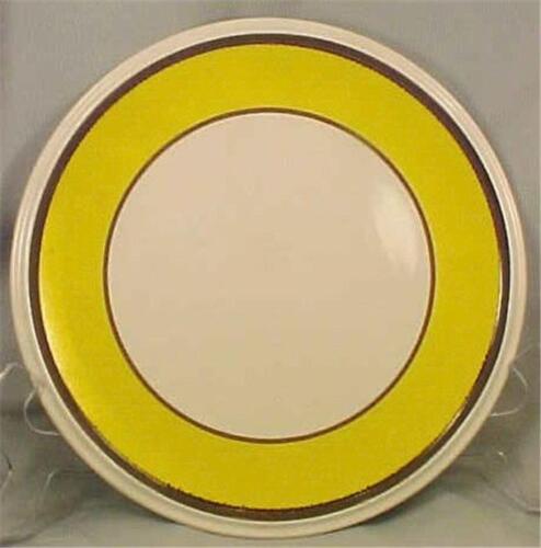 Mikasa Dinner Plate Jasmine Yellow Just Colors Premiere F9301 Stoneware - Picture 1 of 3