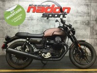 2019 MOTO GUZZI V7