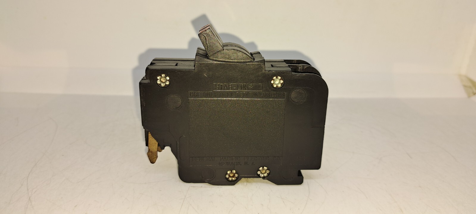 FPE NC240 40 Amp 2 Pole 120/ 240V THIN Stablok Circuit Breaker FLAW