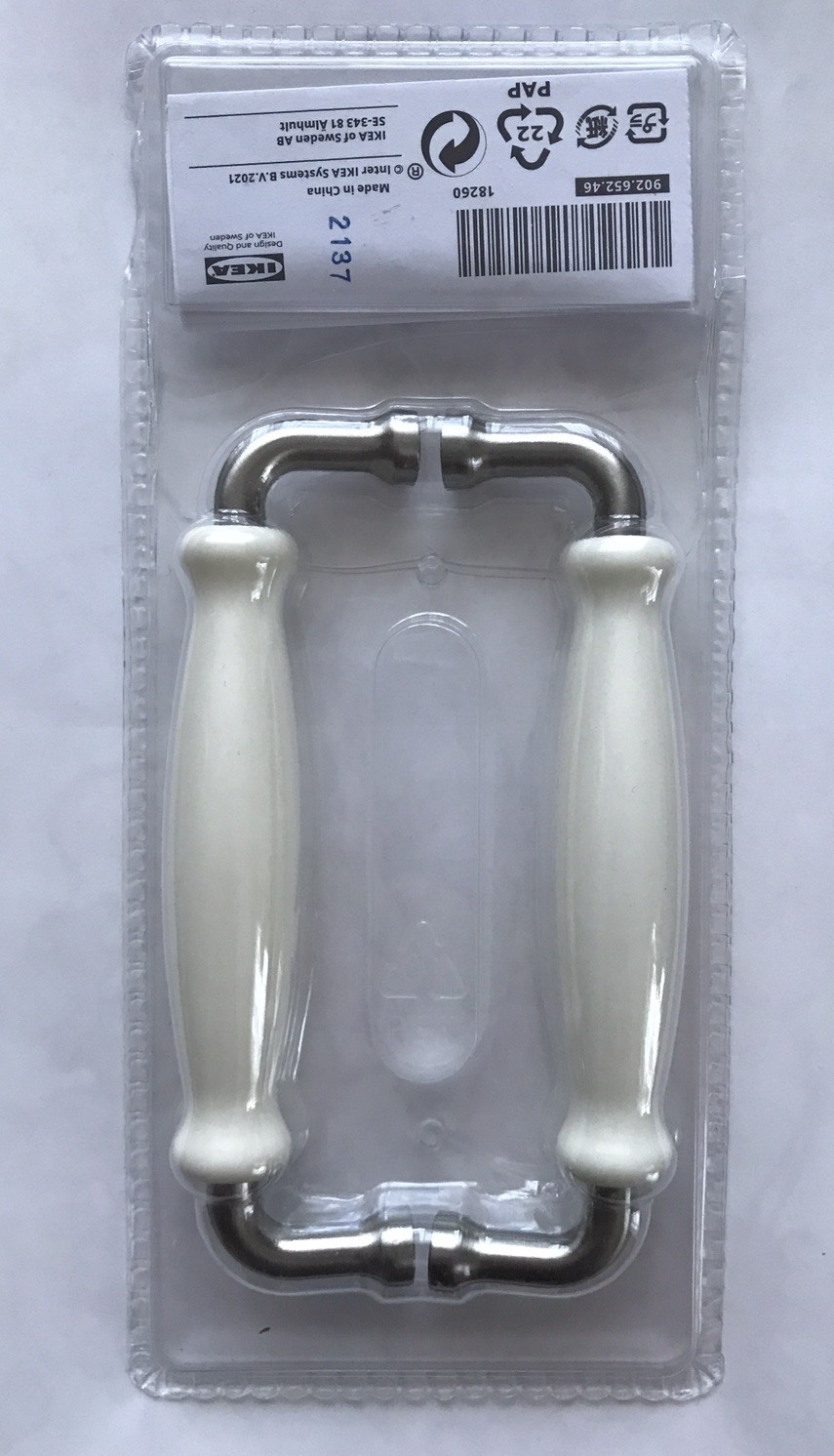 2 pk Ikea HISHULT Cabinet Handle Porcelain White /Brushed 5 1/2" 902.652.46