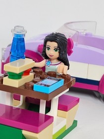 LEGO FRIENDS: Emma's Sports Car (41013)