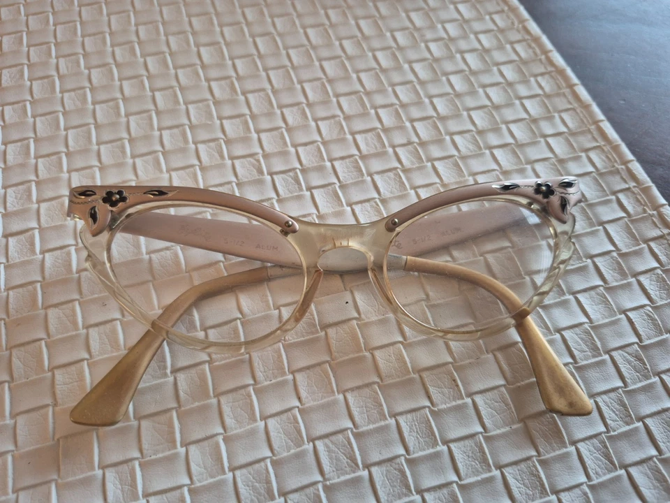 Gafas de gato Zylite de colección de aluminio - ¡Hermosas! Foto 2 de 4