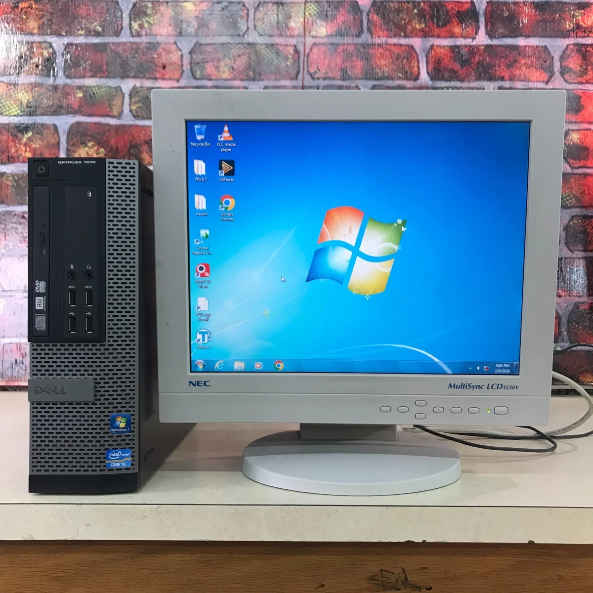 PC Desktops and Intel Core i7-2600 Processor All-In-One Computers