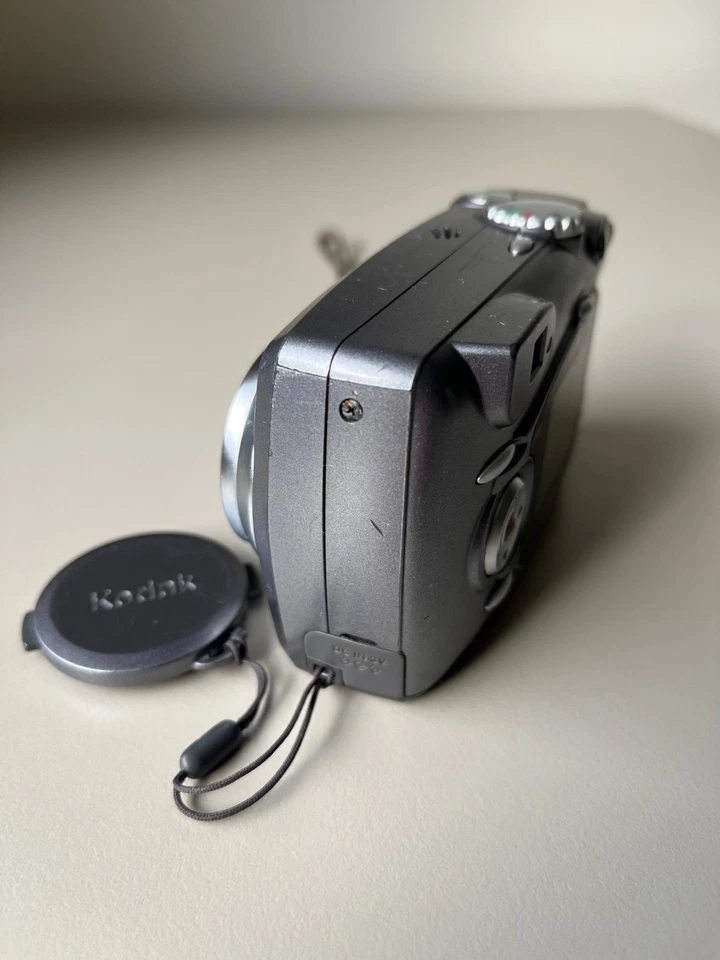 Kodak EasyShare DX4530 Digital Camera 5MP 3X Zoom Gray y2k vintage WORKS - Image 3 of 4