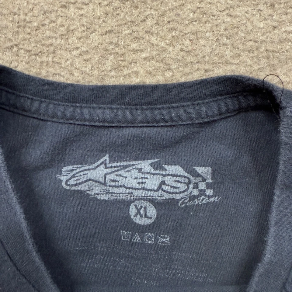Camiseta gráfica Alpinestars para hombre talla XL negra manga corta moto vintage Y2K Foto 2 de 4