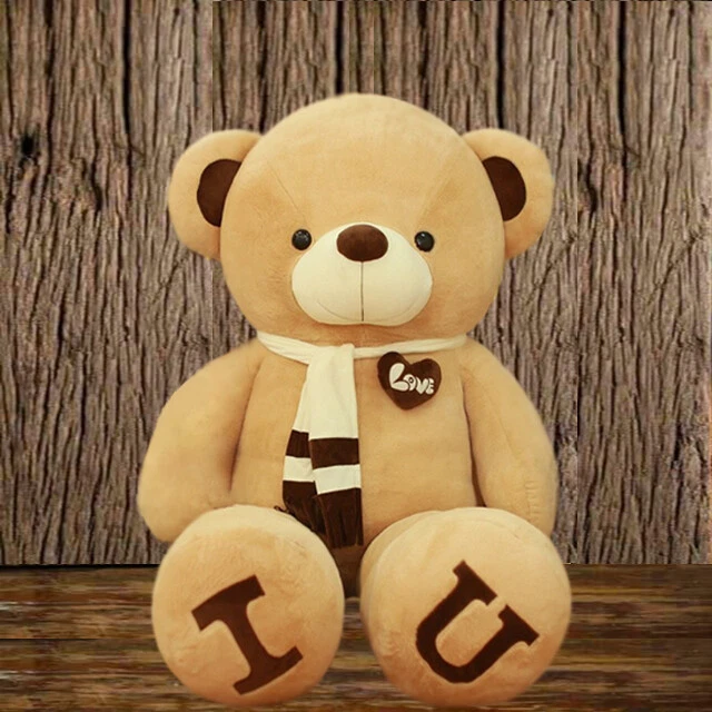 Big valentine best sale teddy bear