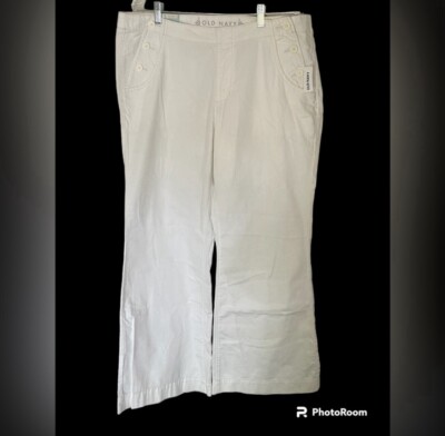 Old Navy Y2K White Women s Flare Jeans Size 16 - Button Pockets/Plus Size
