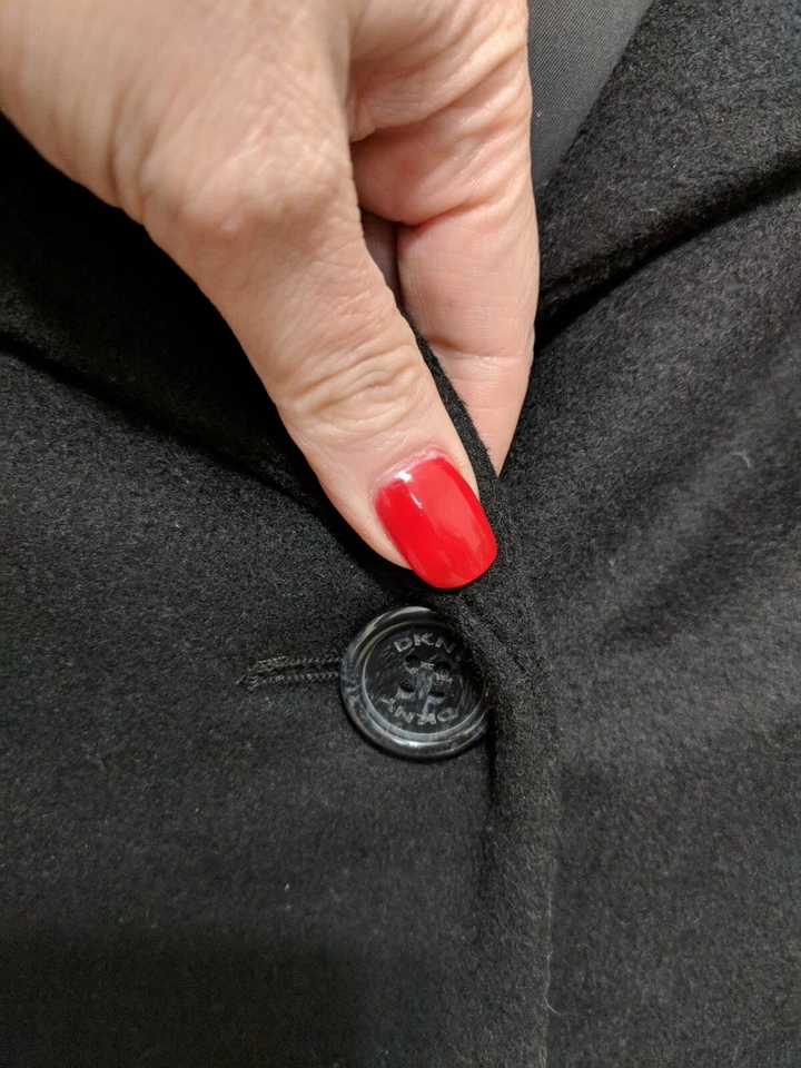 Abrigo de andador DKNY para mujer negro con cuello de piel sintética mezcla de lana talla 18 se adapta a más $325 Foto 3 de 4