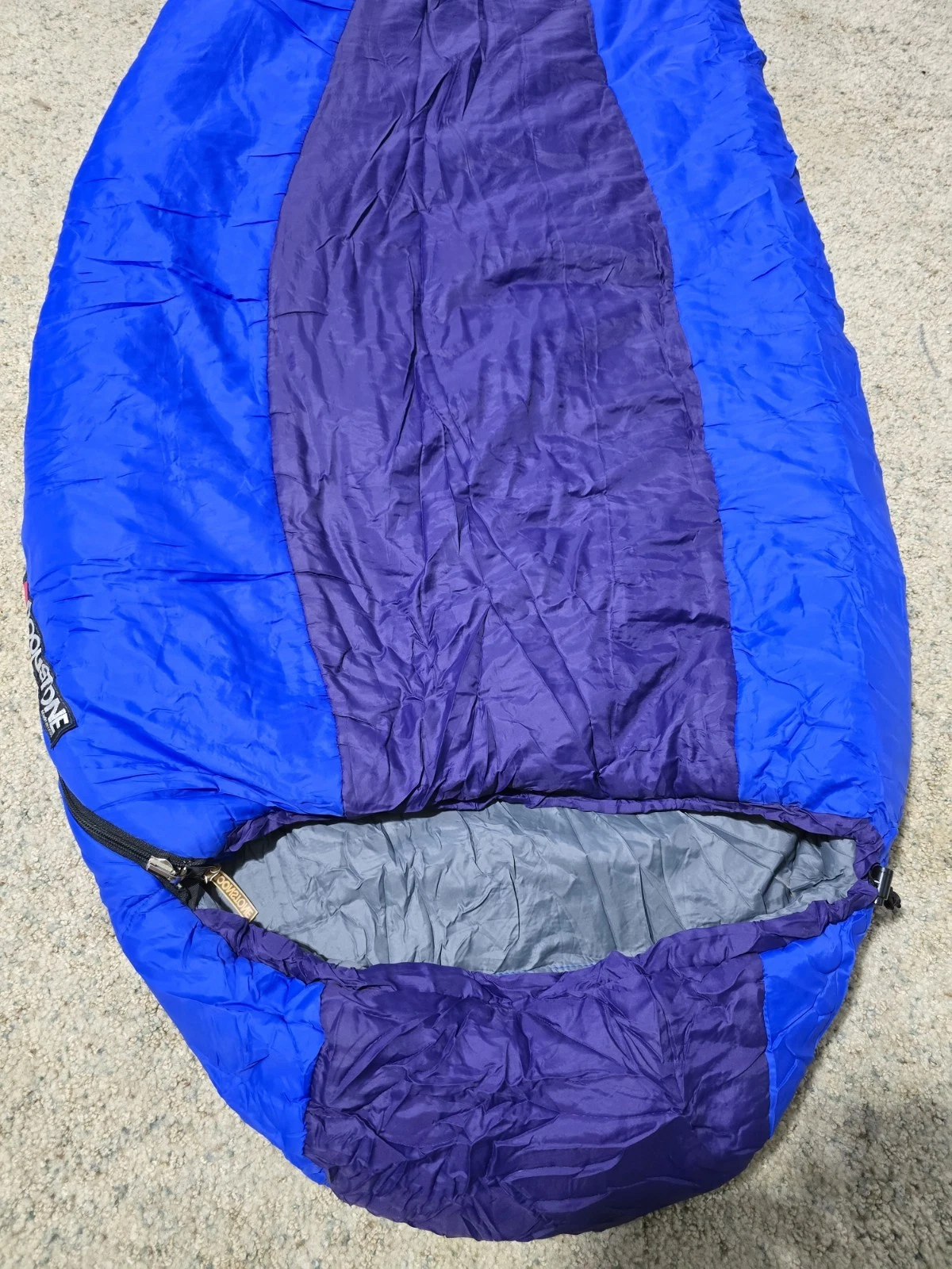 Vintage Moonstone Mountaineering Sleeping Bag Blue Sleeping Bag 32x87