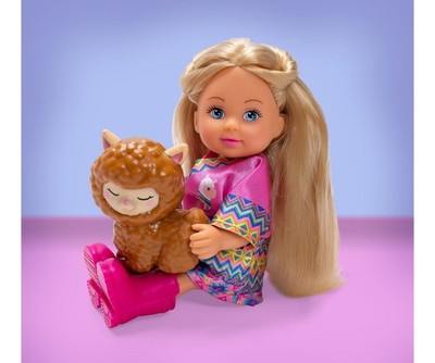 Evi Love Alpacas