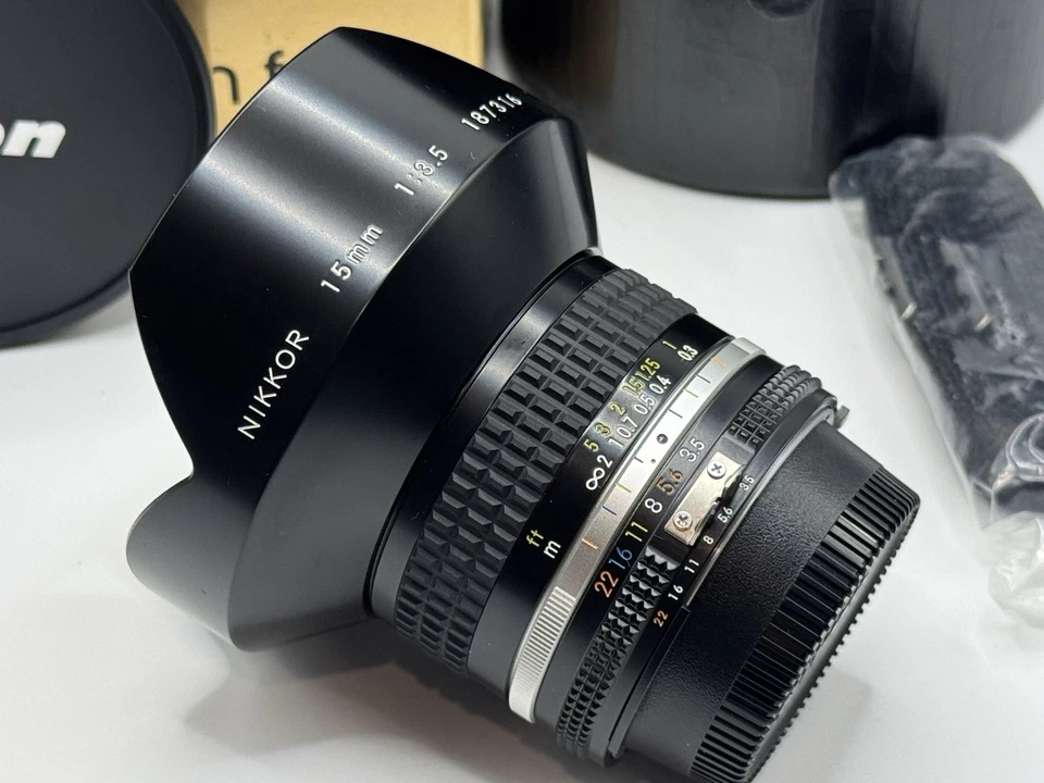 Nikon 15mm f/3.5 Ultra Wide Angle MF AIS Lens (Full box) Rare - image 3 of 4
