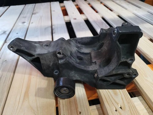 BMW X3 E83 Generatorhalterung 7802639 2.00 Diesel 110kw 2005 33975170