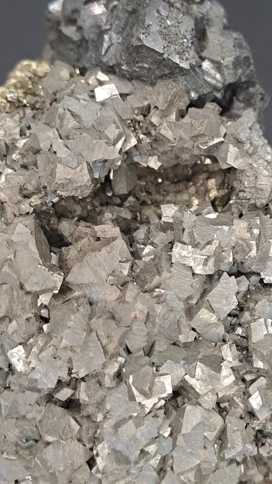 Pyrit mit Tetraedit (wahrscheinlich), ca 920g (Rumänien??) - Bild 4 von 4