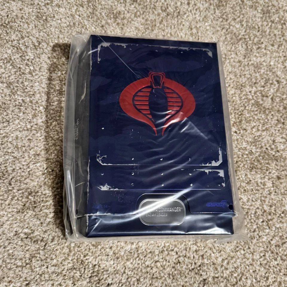 Экшн-фигурка Super7 Ultimates GI Joe Cobra Commander полная волна 1 СОВЕРШЕННО НОВАЯ! - Изображение 3 из 4