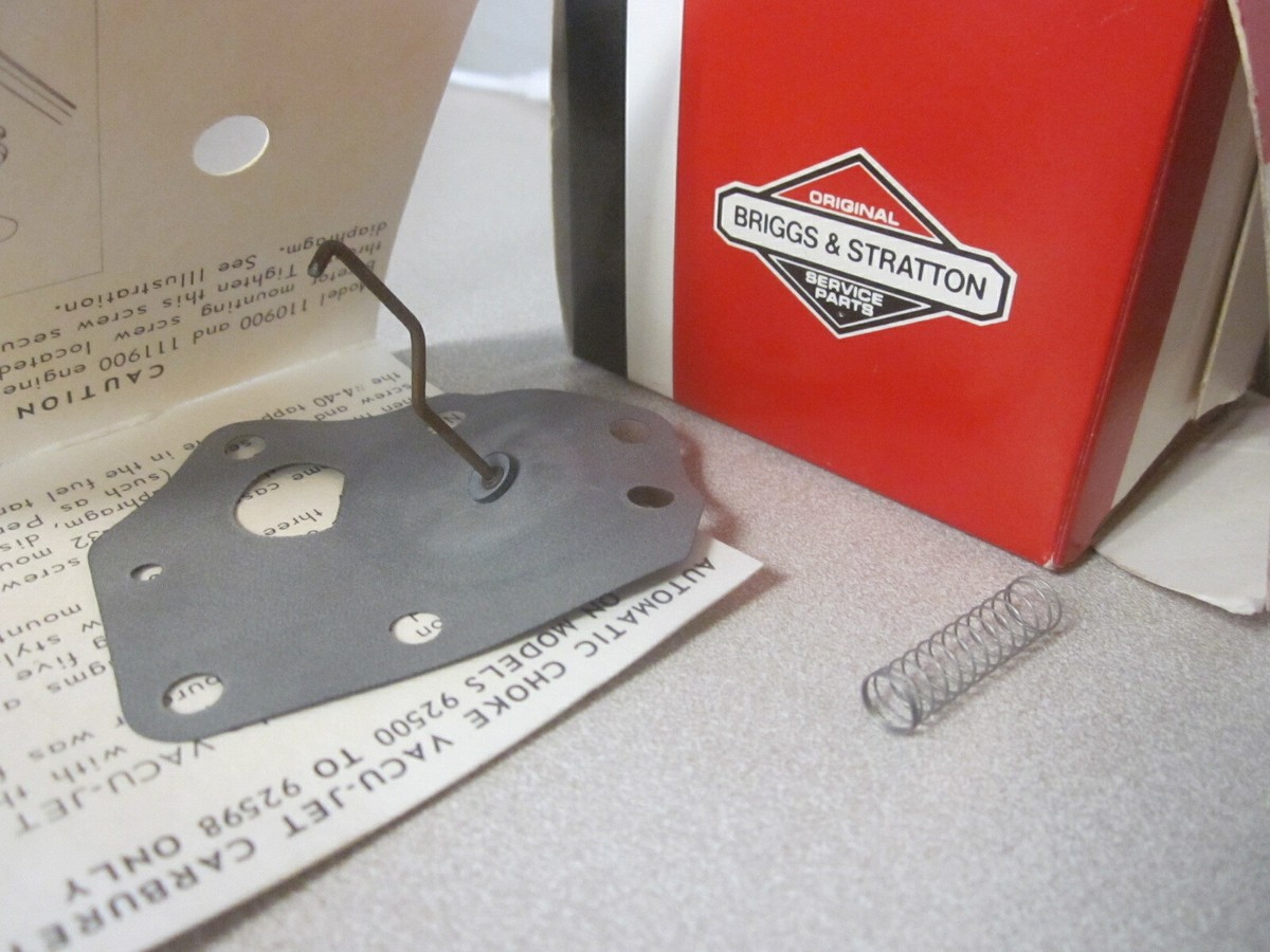 NOS Briggs & Stratton Lawn and Garden Equipment Diaphragm Kit