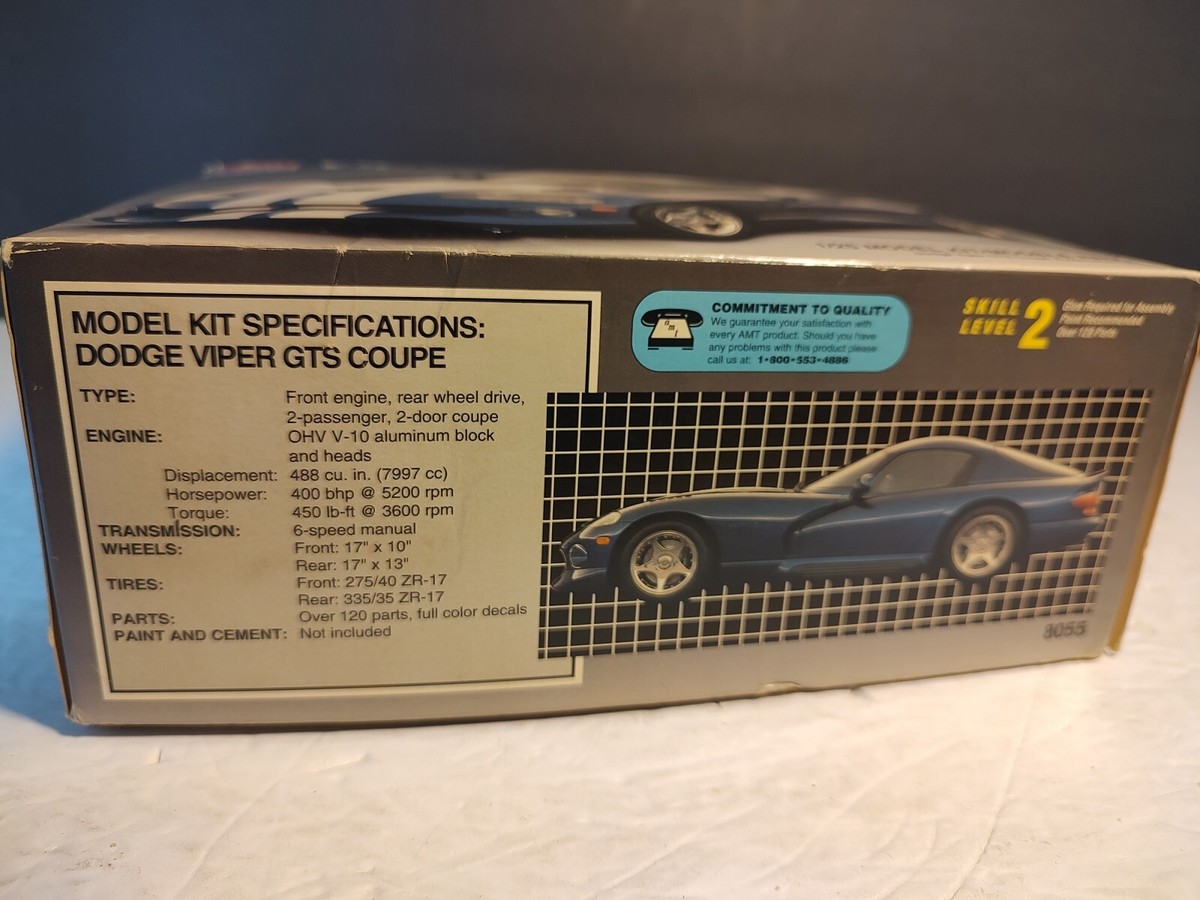 AMT / ERTL 1/25 Scale Dodge Viper GTS Coupe - Open Box Extra