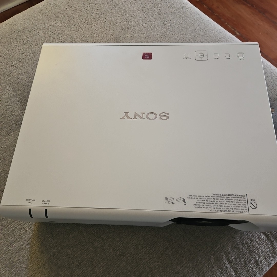 SONY WXGA プロジェクター本体 ホワイト　VPL-CW275 Sony VPL-CW275 WXGA Projector | eBay