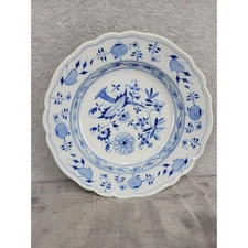 Antique Meissen Blue Onion Deep Dinner Plate 9.5" Round Scallop Edge