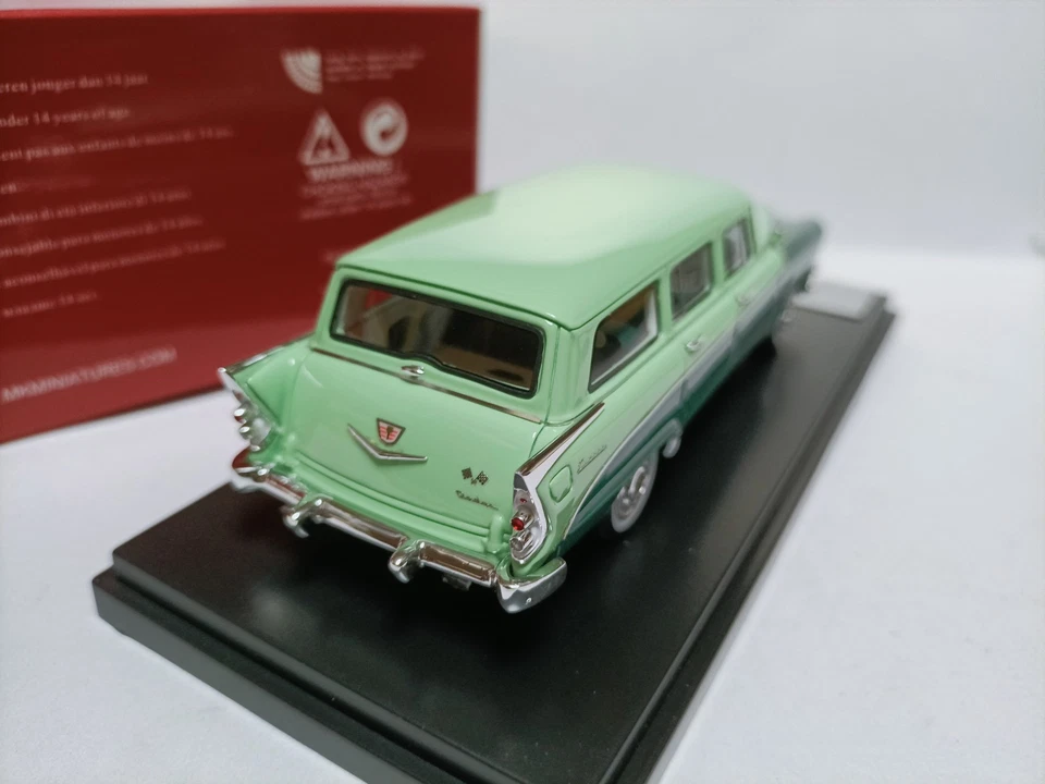 MK 1:43 Dodge D-500 Sierra Wagon 1956 verde modelo de vagón de doble color Foto 3 de 4