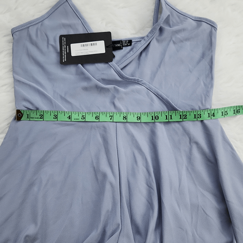 PrettyLittleThing -760 NWT Powder Blue Crepe Strappy Wrap Romper Women's sz 6 - Picture 8 of 11