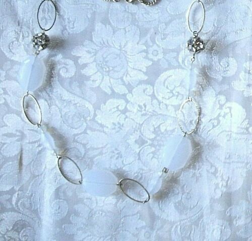 Pink Flat Beads with Goldtone Oval Chain Necklace - Picture 2 of 3