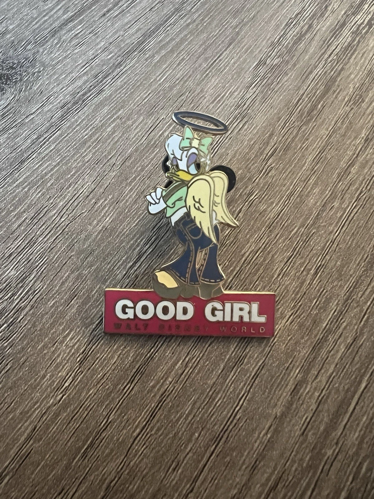 Disney Trading Pin – Daisy Duck “Good Girl” Angel – Walt Disney World Parks