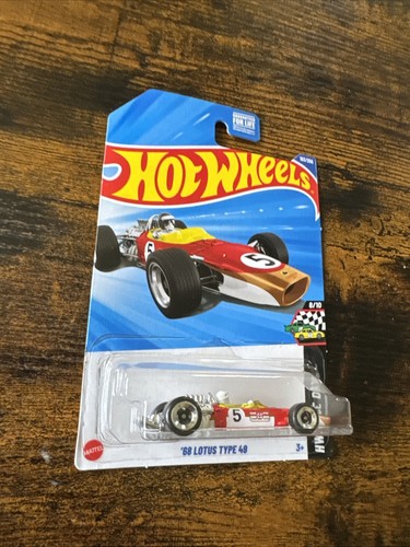 Hot Wheels โ68 Lotus Type 49 Red #193/2502 HW Race Day#8/10 (FANTASTIC CARD)๐๐ - Picture 3 of 11