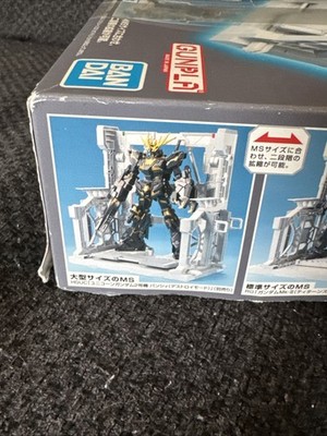 Bandai Hobby System Base 001 - Supporto Per Action Figure 1:144 - Colore Bianco - Modellismo Gundam