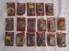 Lot of 17 Vintage Amerock T881 Drawer Cabinet Ring Pulls Metal Gold Tone NOS