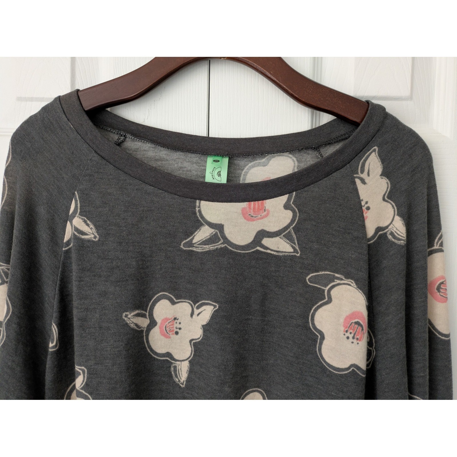 Honeydew Star Gazer Lounge Set Pajamas Size XL Black Magnolias NWT