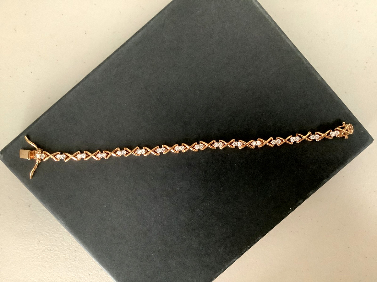 Vintage XOXO huggs & kisses CZ tennis bracelet,gold vermeil? rose tint,7”, VGUC View 3