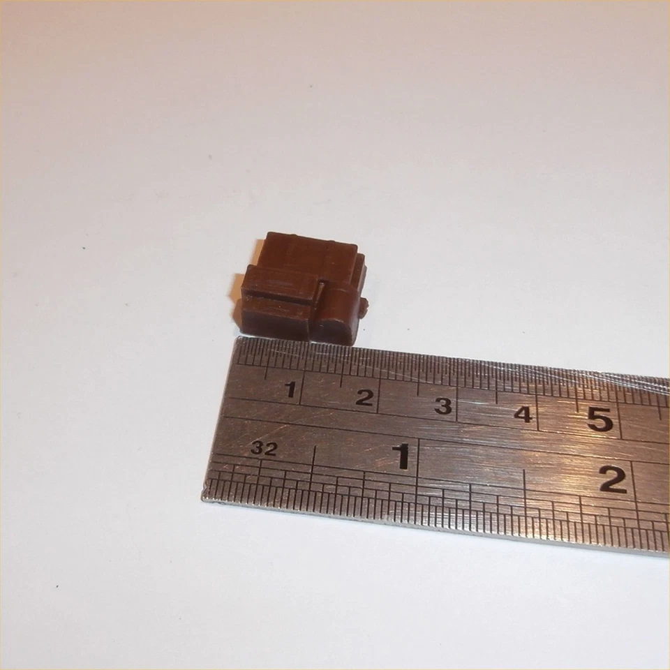 Matchbox Lesney 56b Fiat 1500 Brown Roof Luggage - image 3 of 4