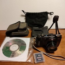 FUJIFILM FINEPIX F550EXR 16.0MP Compact Digital Camera 15x Optical Zoom Black