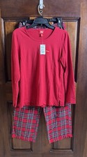 FAMILY PJs Womens Small Red T-Shirt Top Straight leg Pants Knit Pajamas
