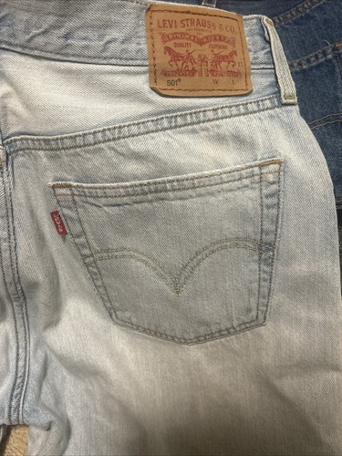 Vintage 1990's Levi 501 straight leg light wash ladies jeans W28 L32 button fly - Picture 4 of 7