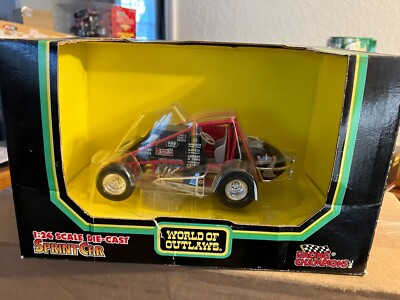 1994 #7 1/24 RACING CHAMPIONS NON-WINGED SPRINT CAR Unsealed