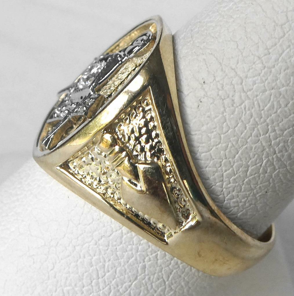 Heavy Vintage 14k Gold Diamond Masonic Freemason Ring New Old