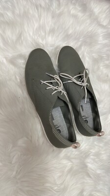 Cloudsteppers Clarks Comfort Shoes Lace Up Ayla Reece Dusty Olive Womens 10 