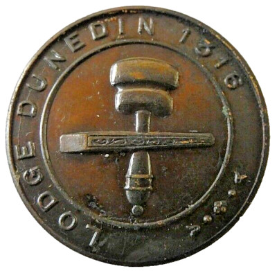 Vintage schottische Freimaurermarke Kupfer Medaille Loge Dunedin 1316 Jeder Mann ein Penny