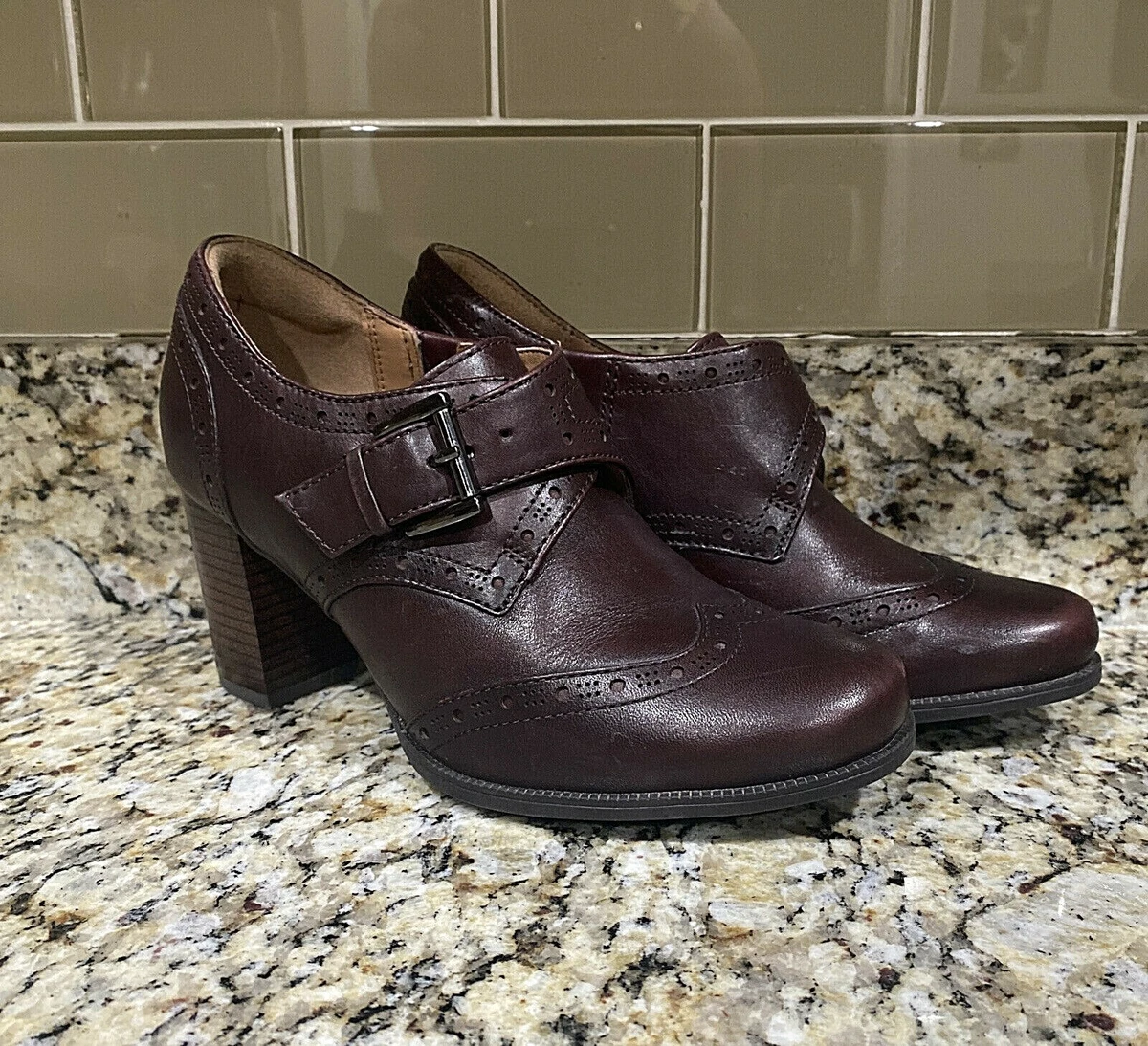 Clarks platform hotsell pumps