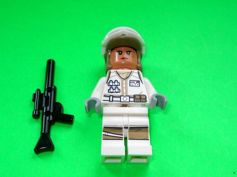 LEGO STAR WARS - HOTH REBEL FROM SET 44057 - NEW - NEW - WITH WEAPON = EXCELLENT!!!