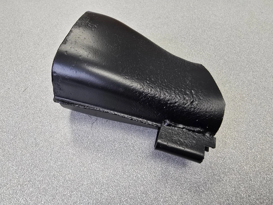 USED ORIGINAL GENUINE PORSCHE 356B 356C 356SC REAR BUMPER EXHAUST FUNNEL #7 - Image 3 of 4